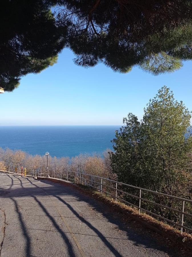 Casa Baia Azzurra Appartement Bergeggi Buitenkant foto